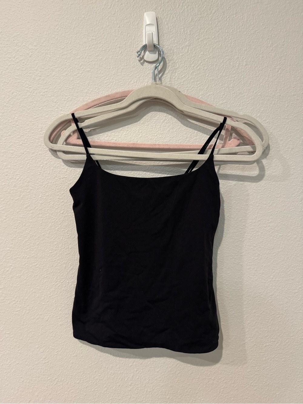 Aritzia contour tank top